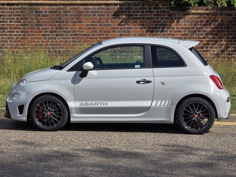 Abarth 695