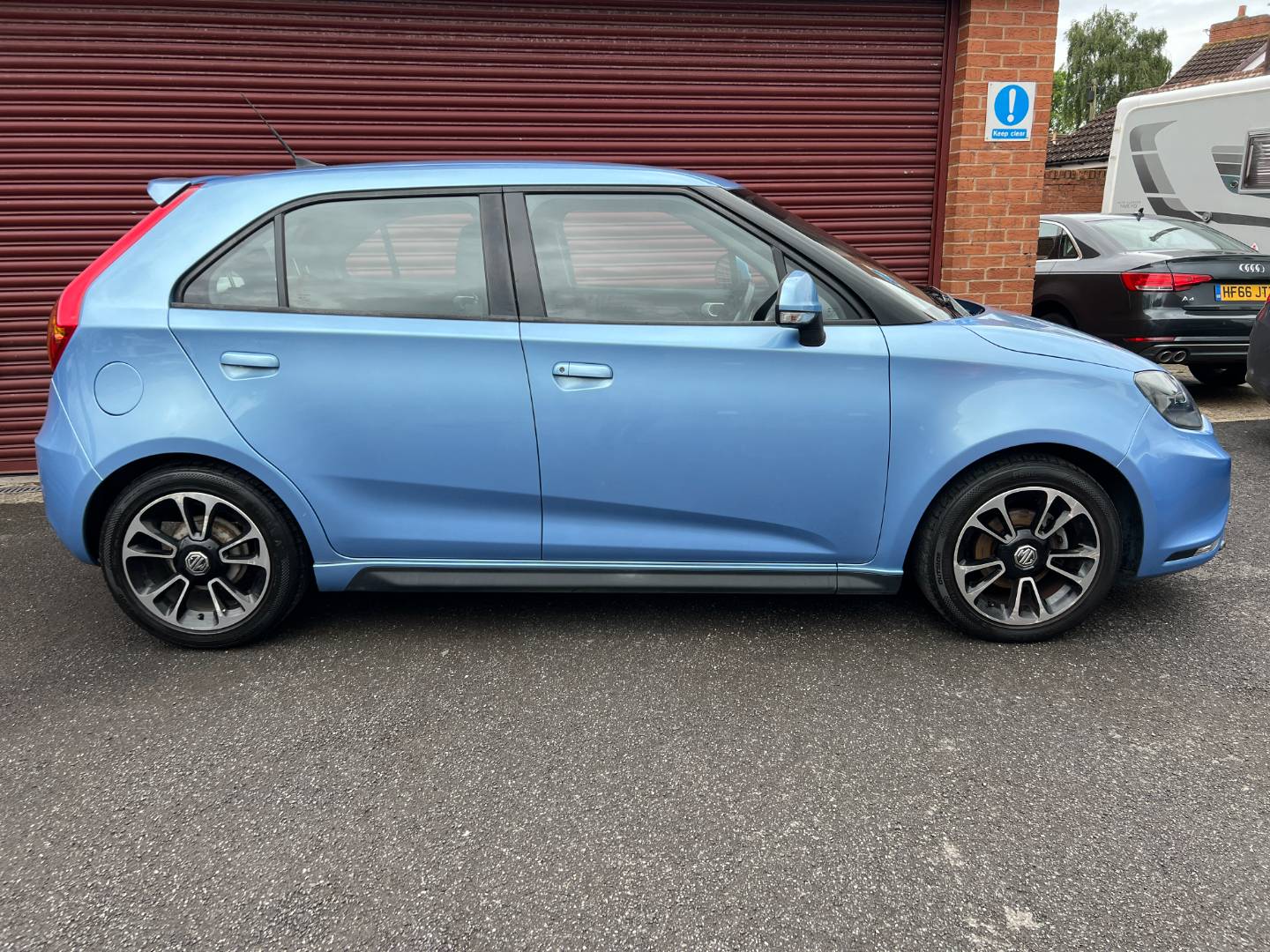 MG Motor UK MG3