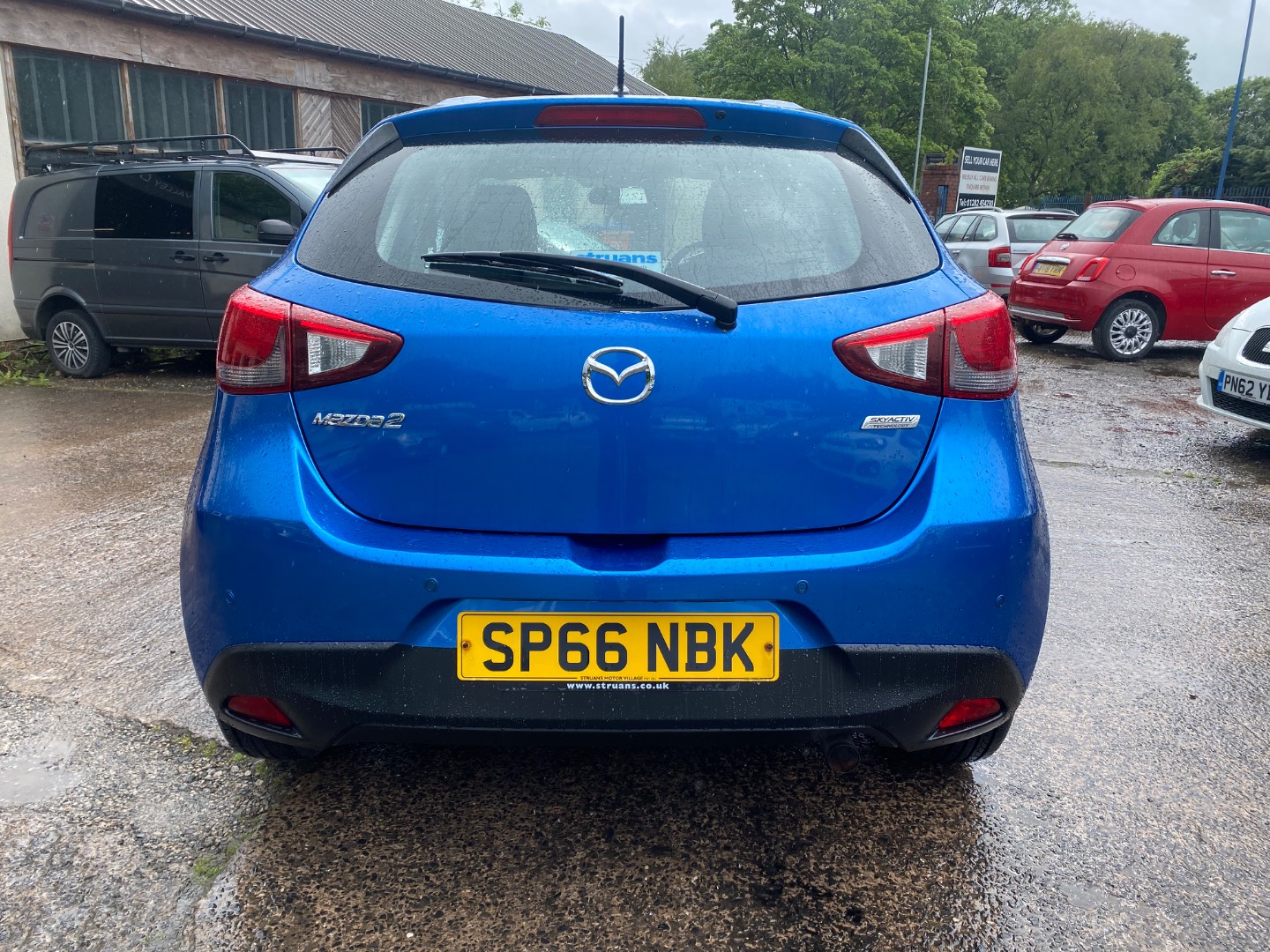 Mazda 2