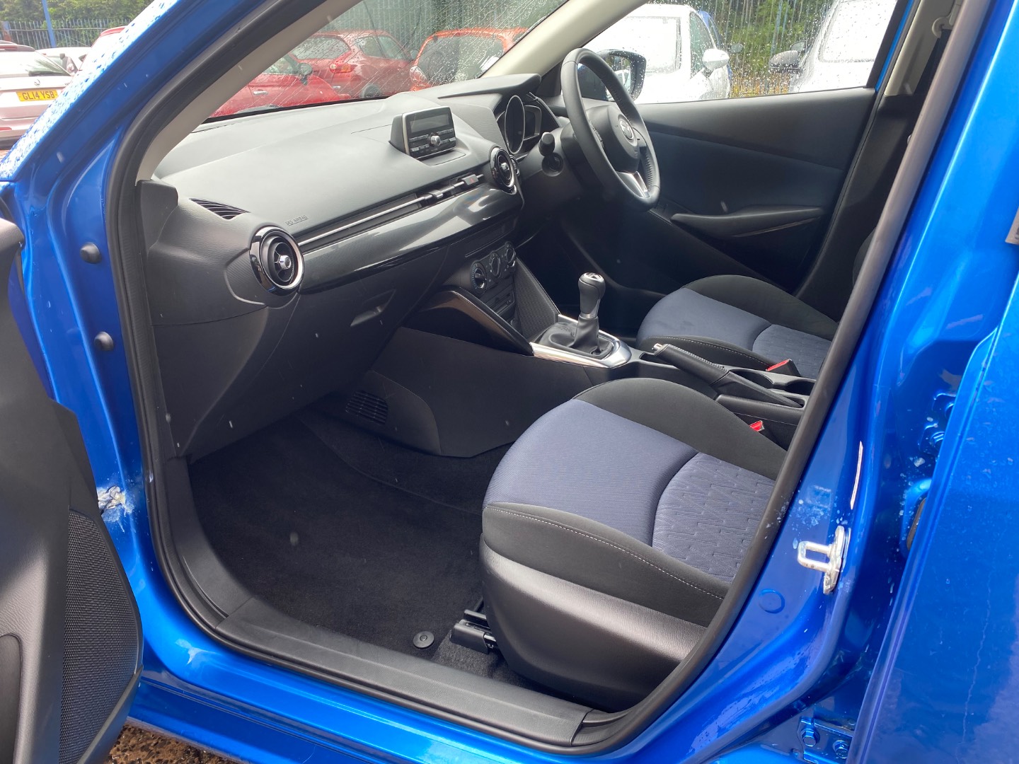 Mazda 2
