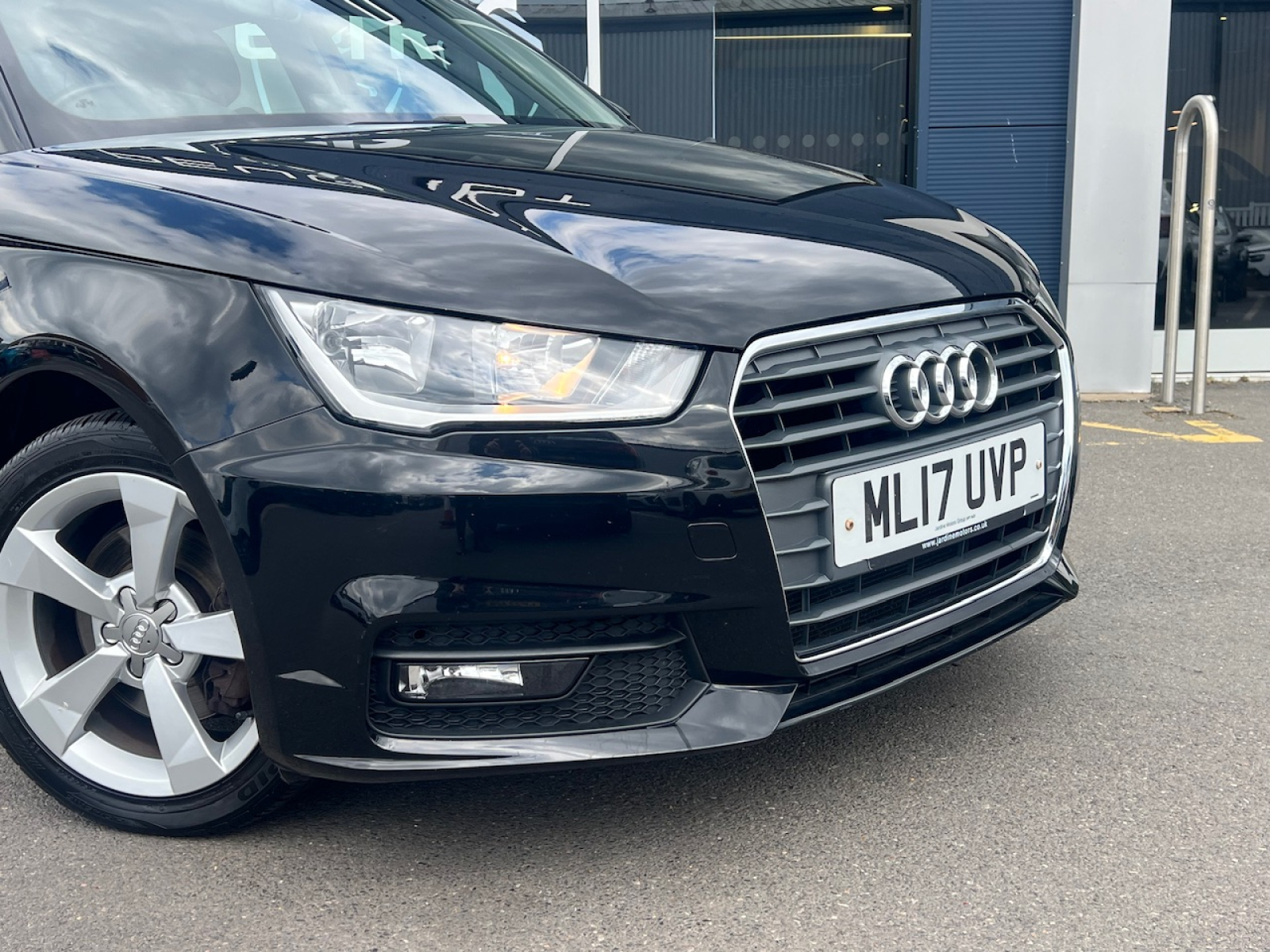 Audi A1