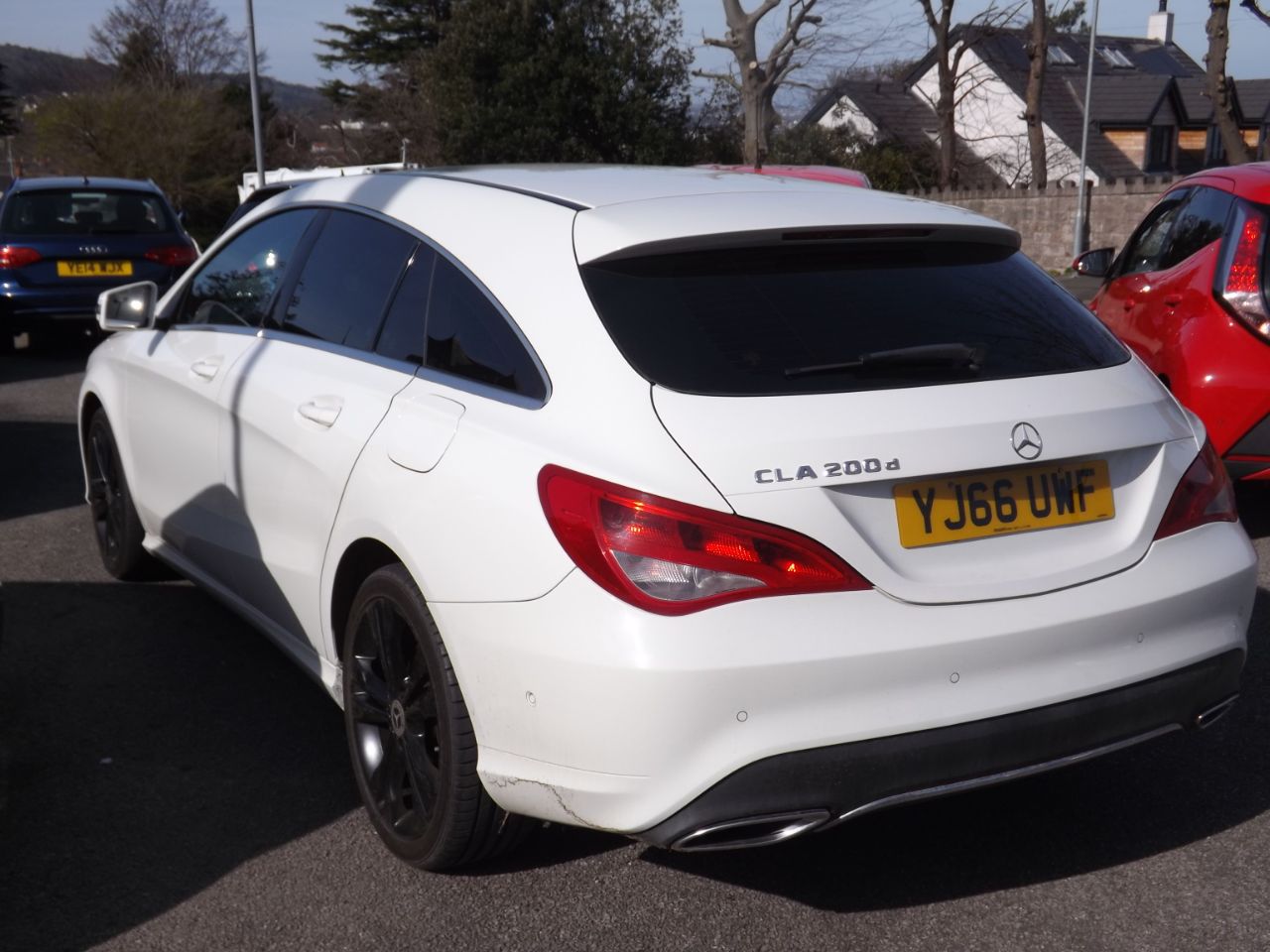 Mercedes-Benz CLA