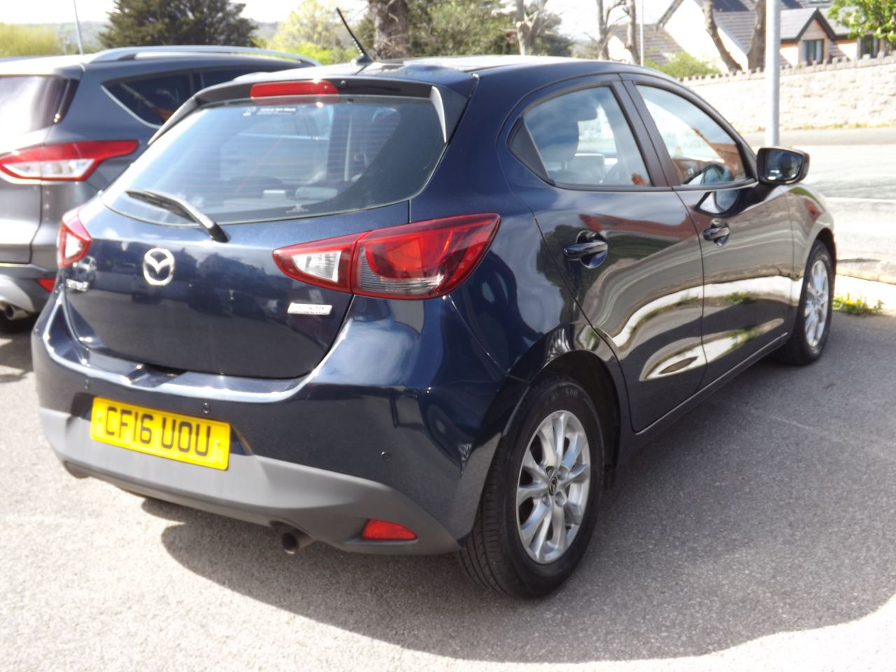 Mazda 2