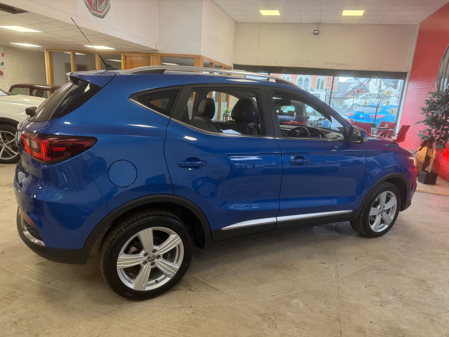 MG Motor UK ZS