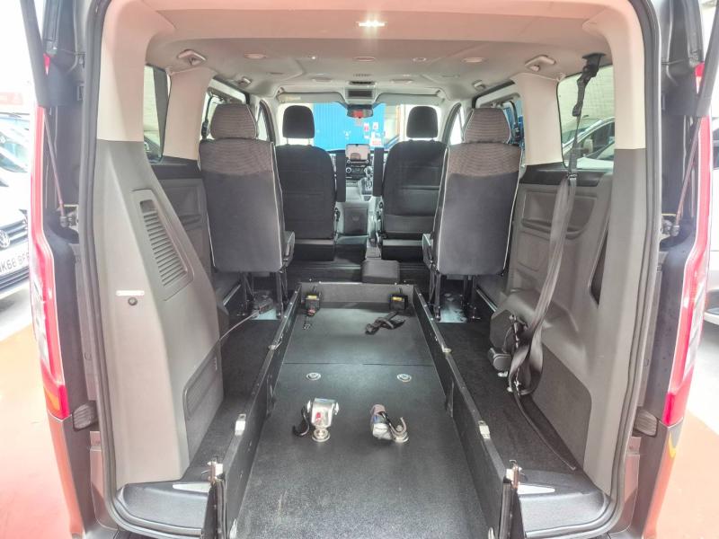 Ford Tourneo Custom