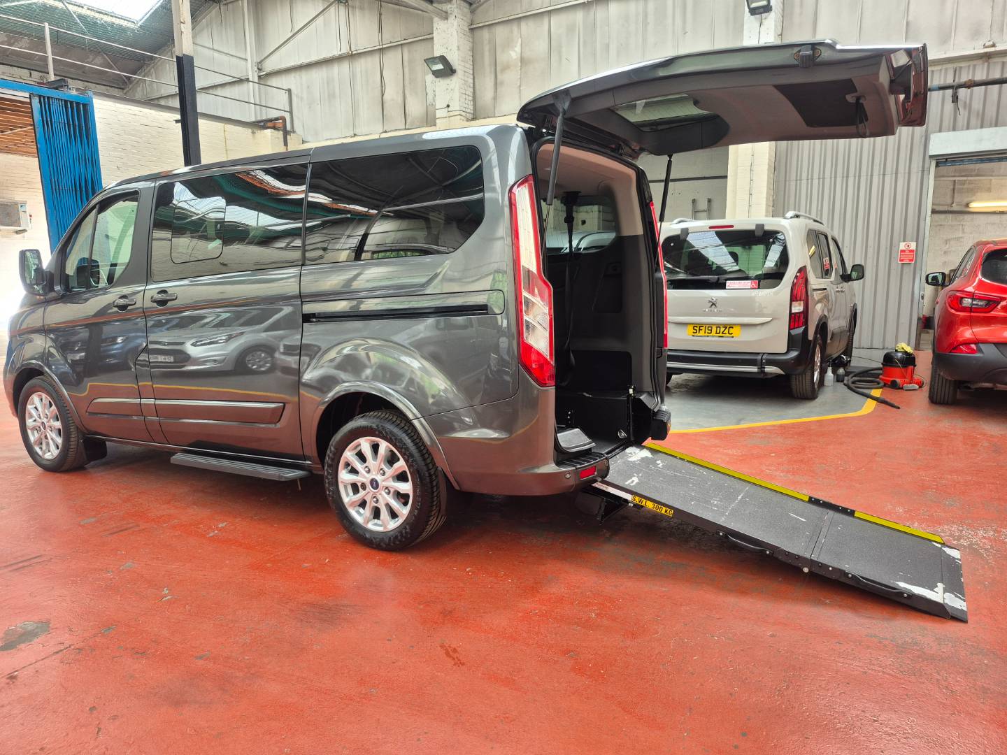 Ford Tourneo Custom