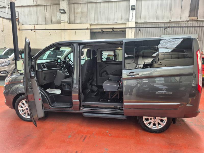 Ford Tourneo Custom