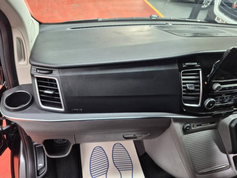 Ford Tourneo Custom