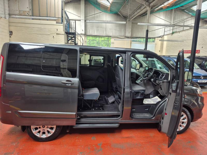 Ford Tourneo Custom