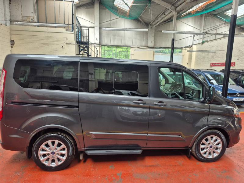 Ford Tourneo Custom