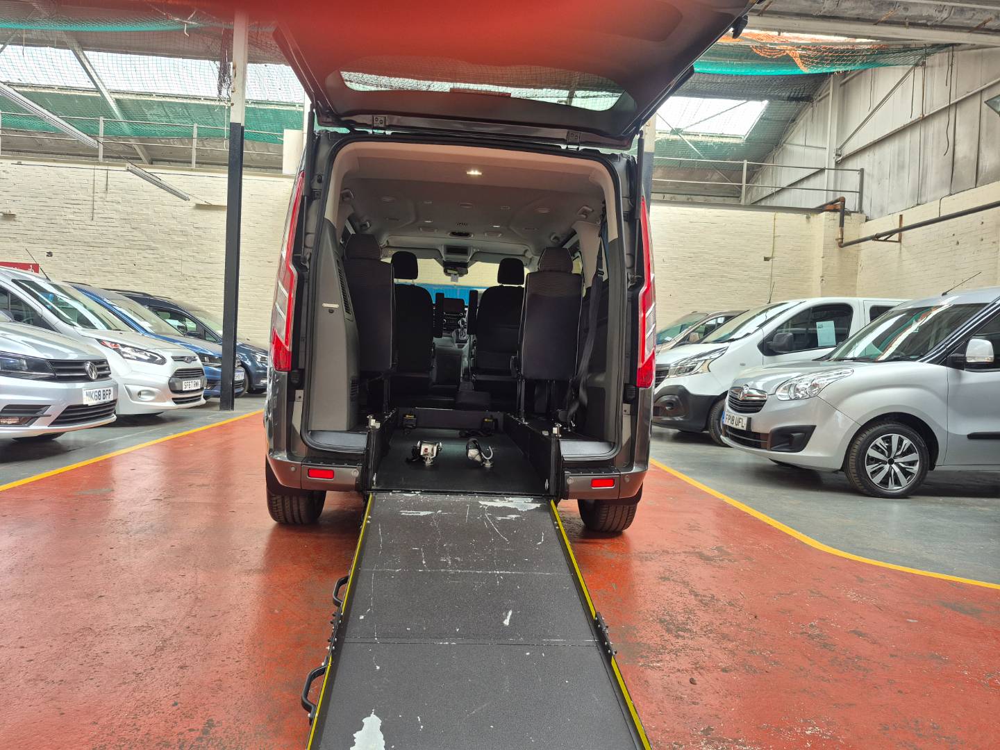 Ford Tourneo Custom