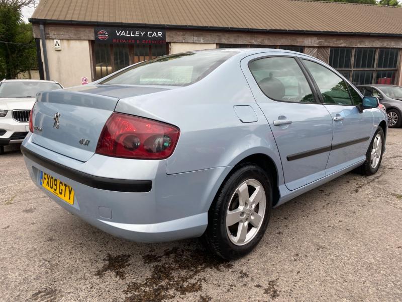 Peugeot 407