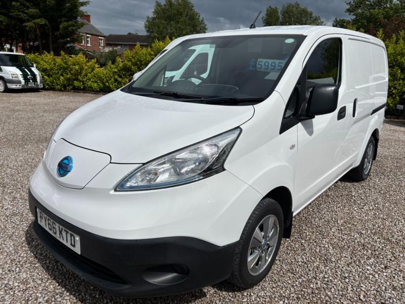 Nissan e-NV200