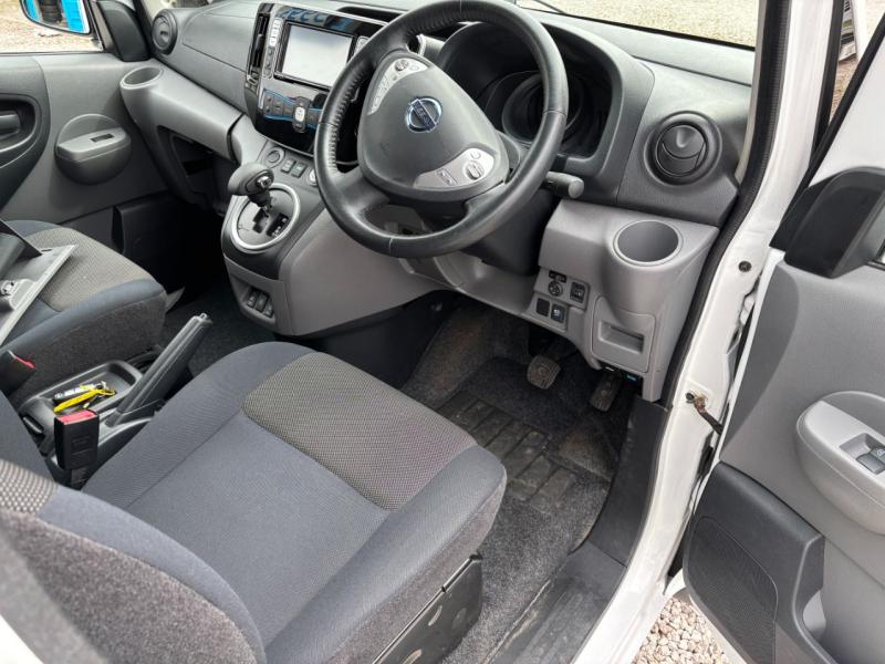 Nissan e-NV200