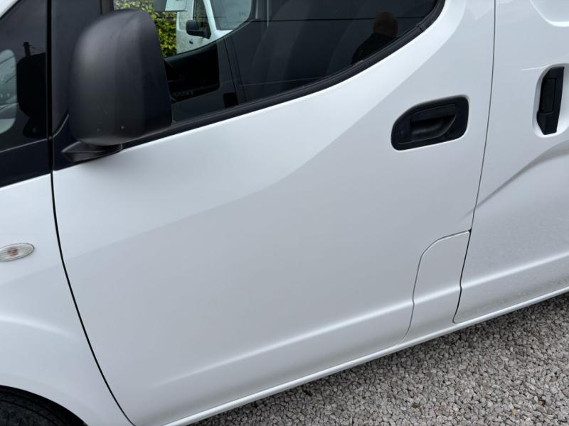 Nissan e-NV200