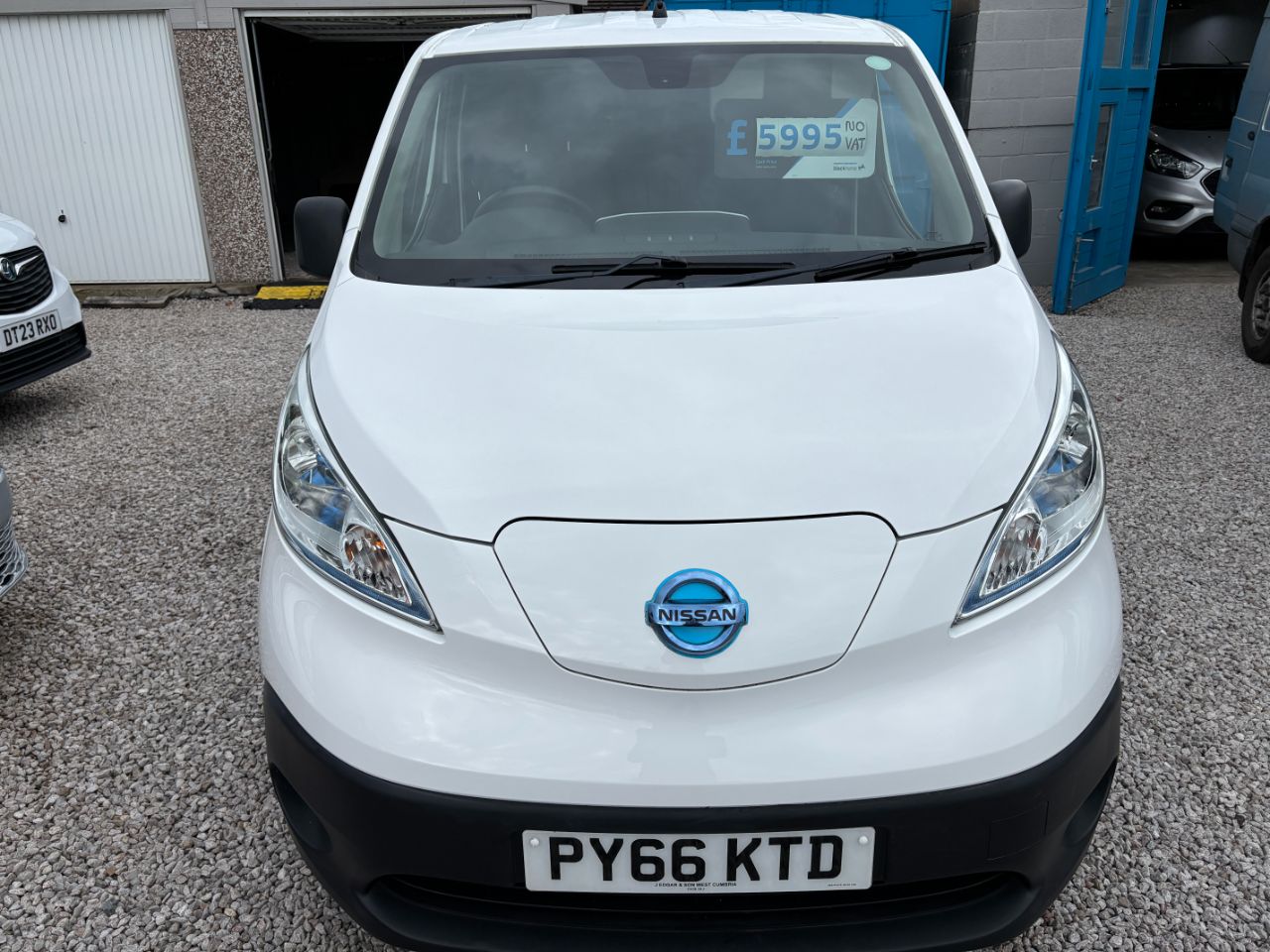 Nissan e-NV200