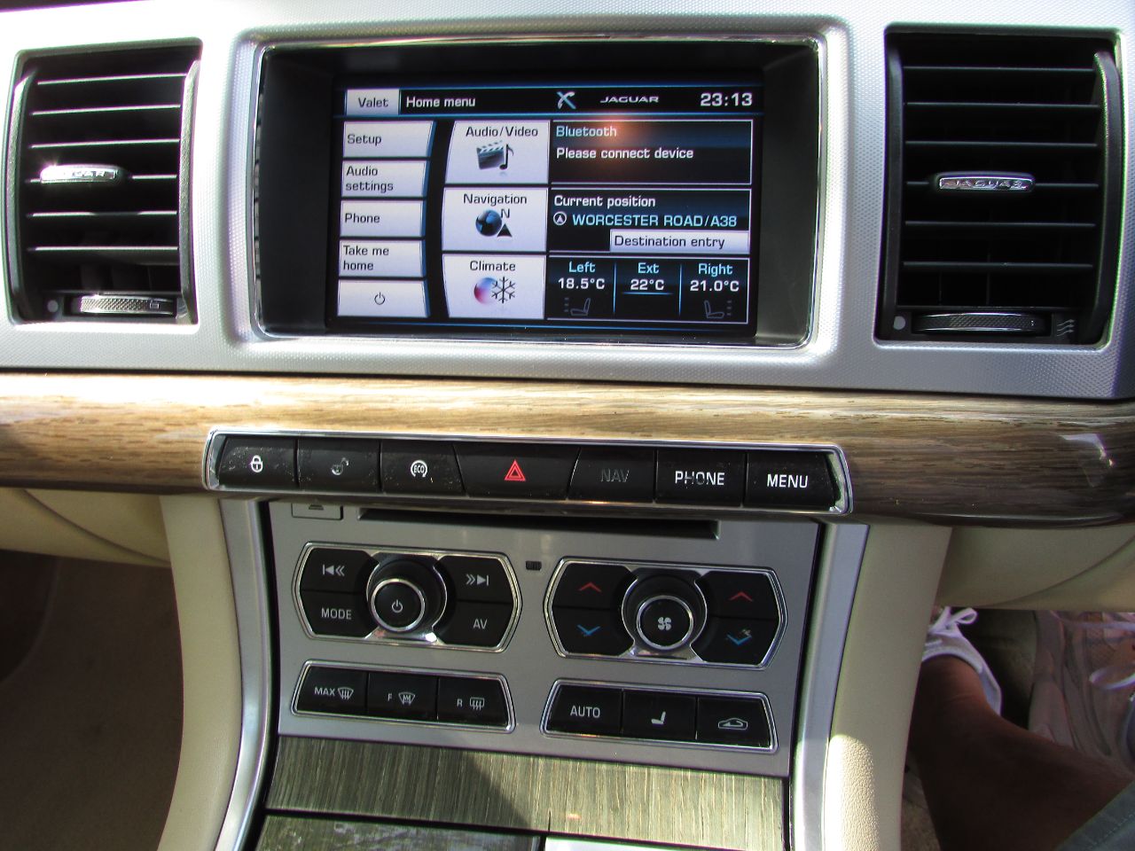 Jaguar XF
