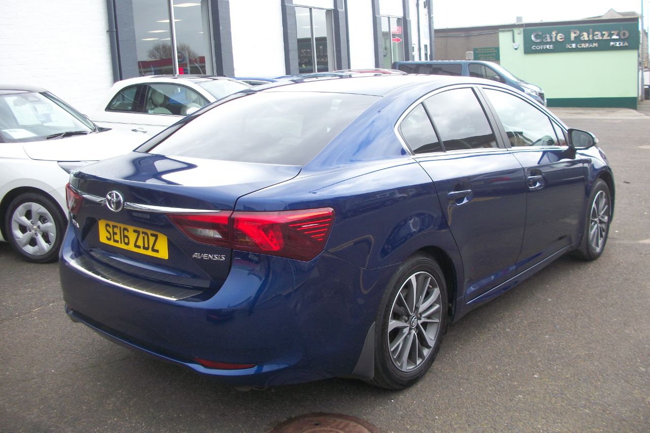 Toyota Avensis