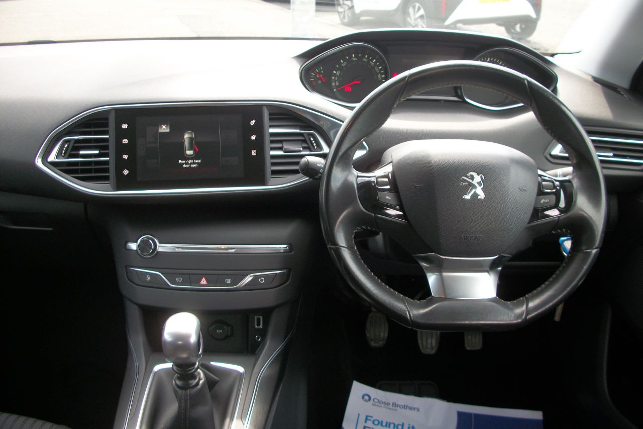 Peugeot 308