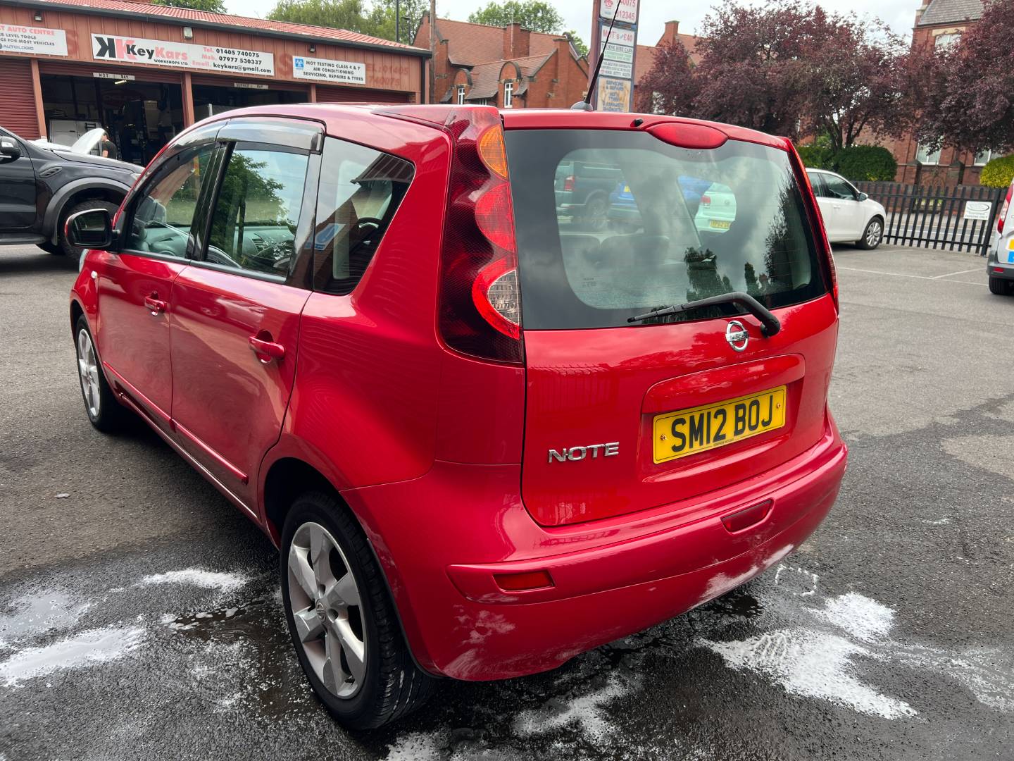 Nissan Note