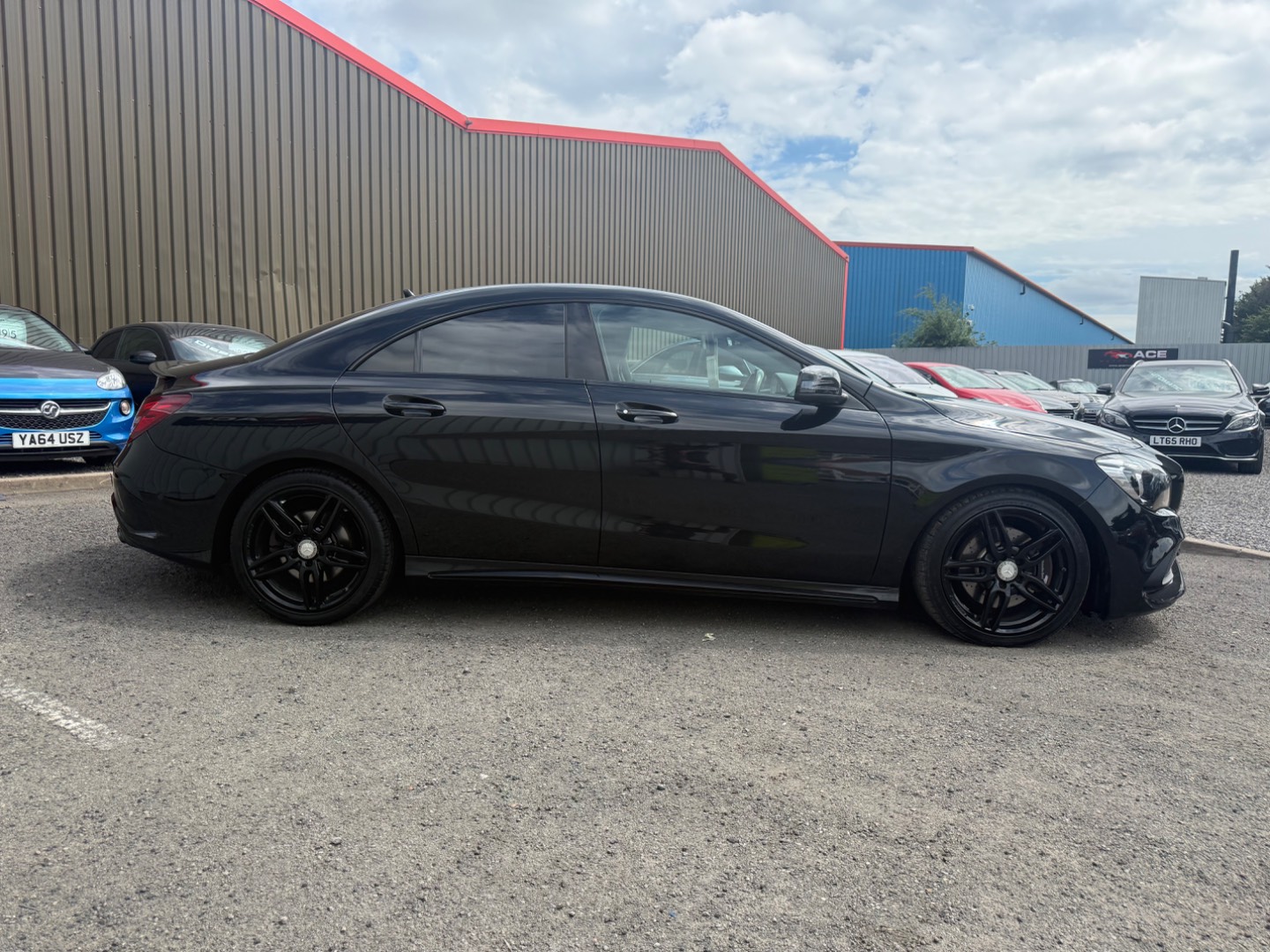 Mercedes-Benz CLA