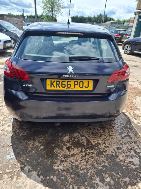 Peugeot 308