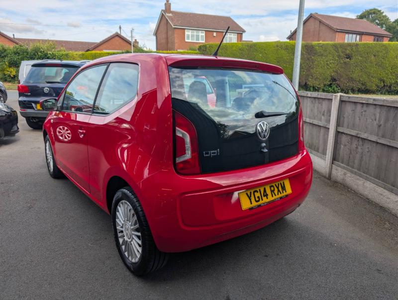 Volkswagen Up