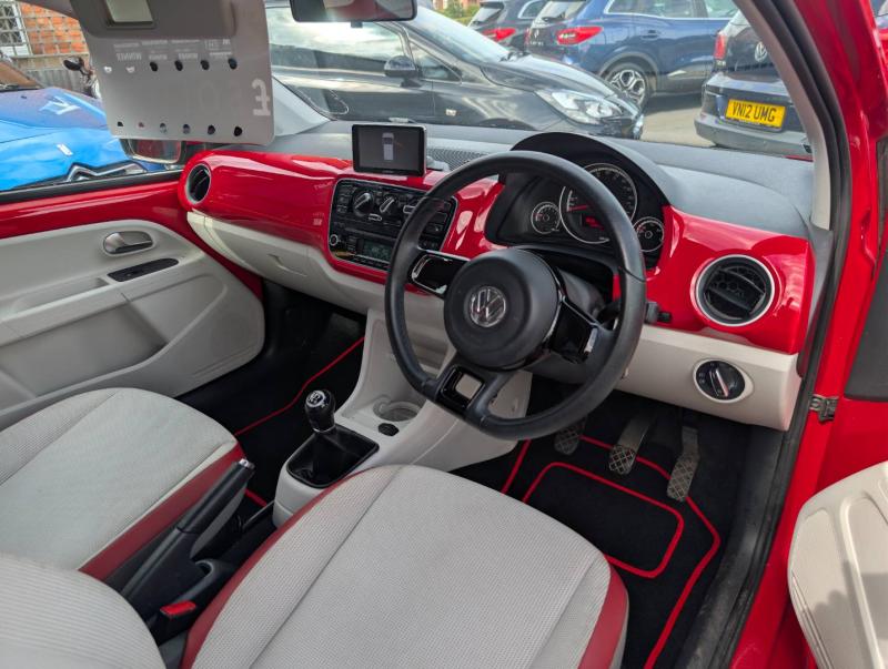 Volkswagen Up