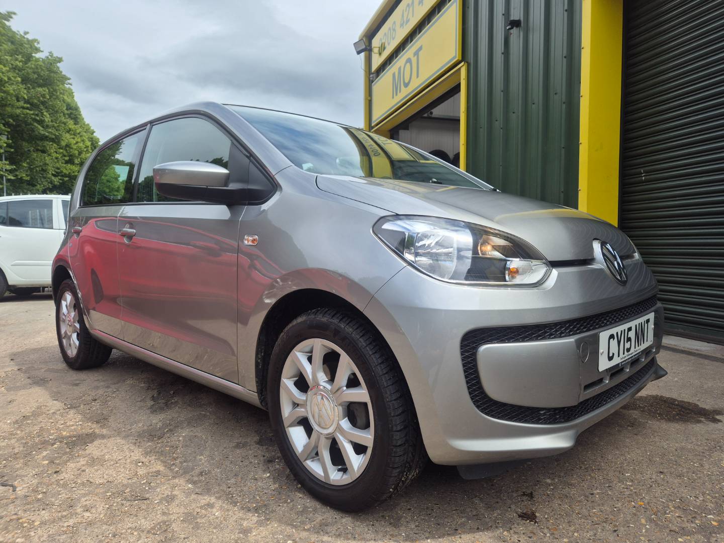 Volkswagen Up