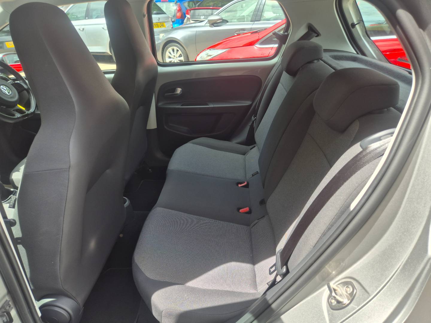 Volkswagen Up
