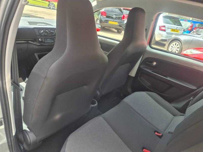 Volkswagen Up