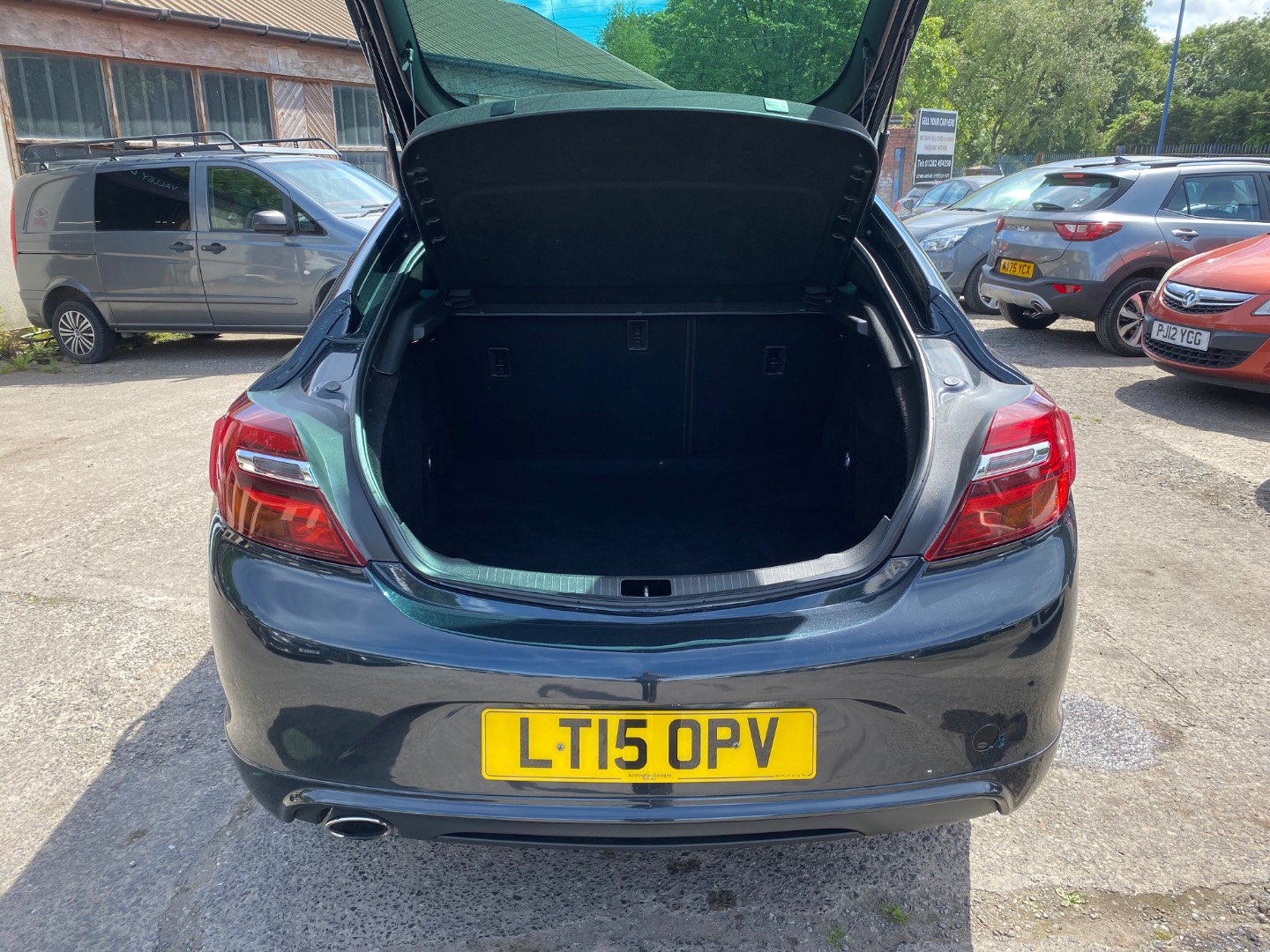 Vauxhall Insignia