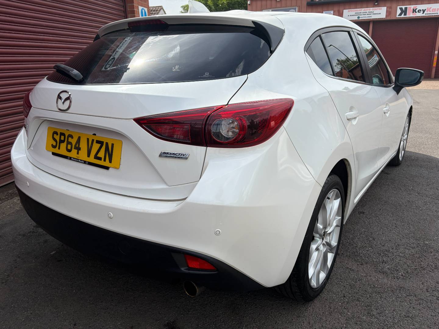 Mazda 3