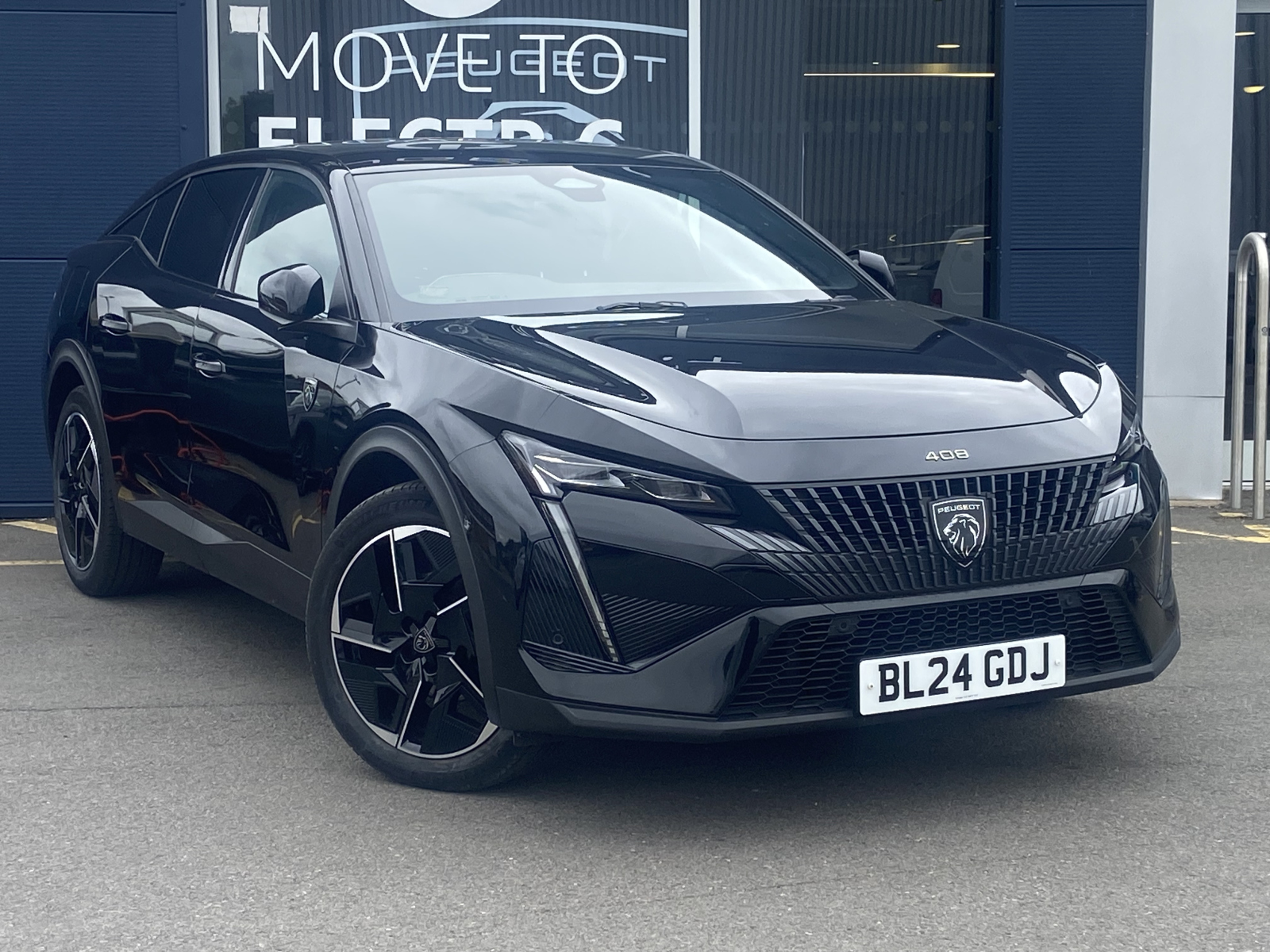 Peugeot 408