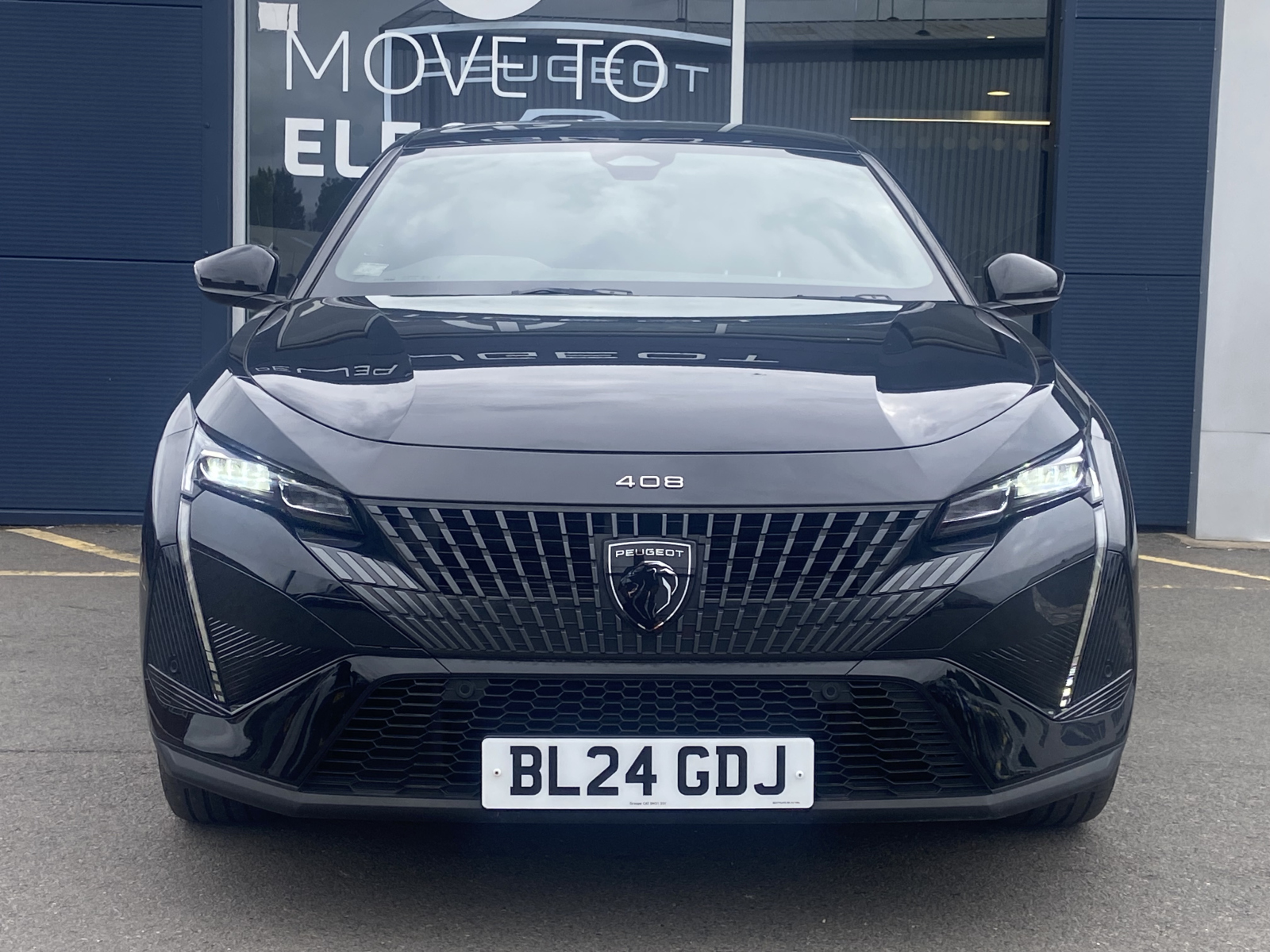 Peugeot 408