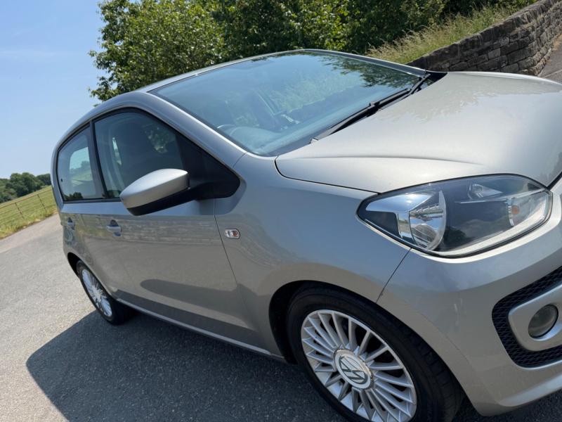 Volkswagen Up