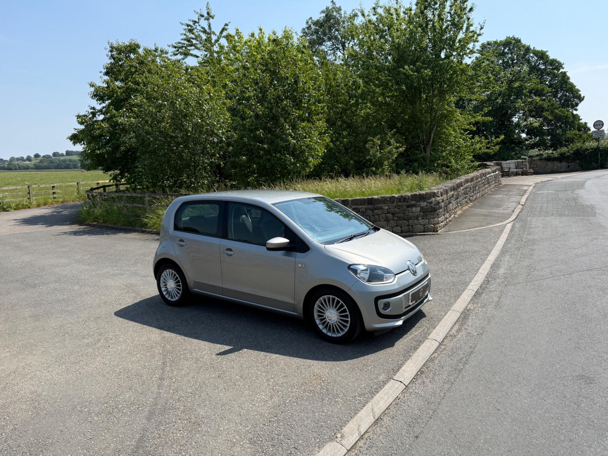 Volkswagen Up