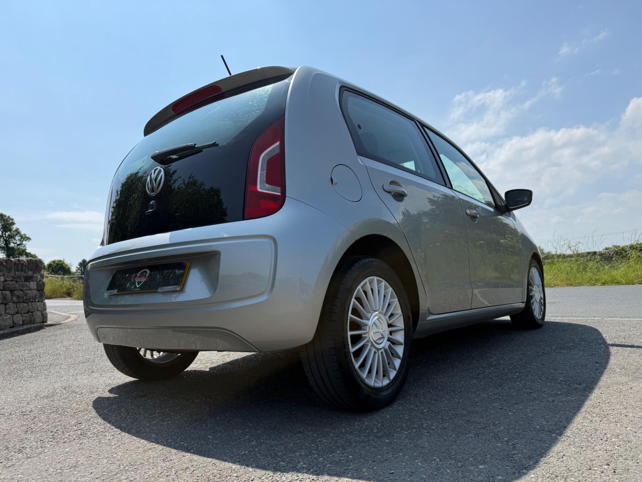 Volkswagen Up