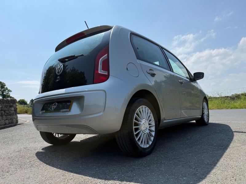 Volkswagen Up