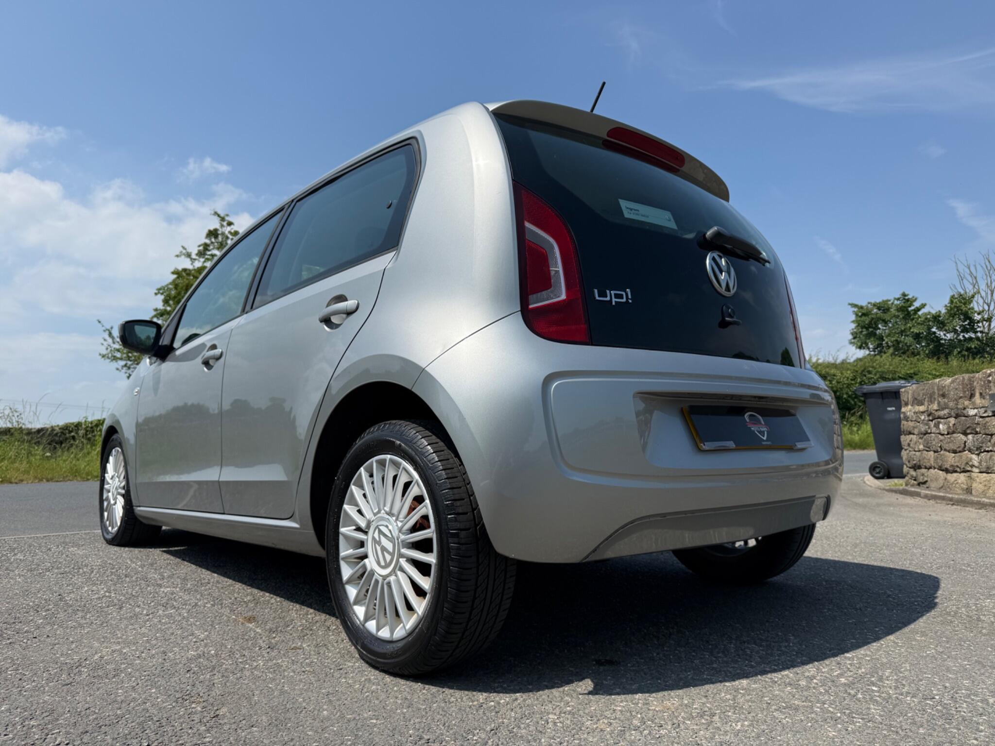 Volkswagen Up