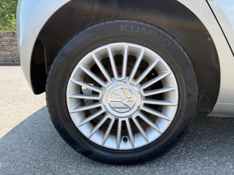 Volkswagen Up