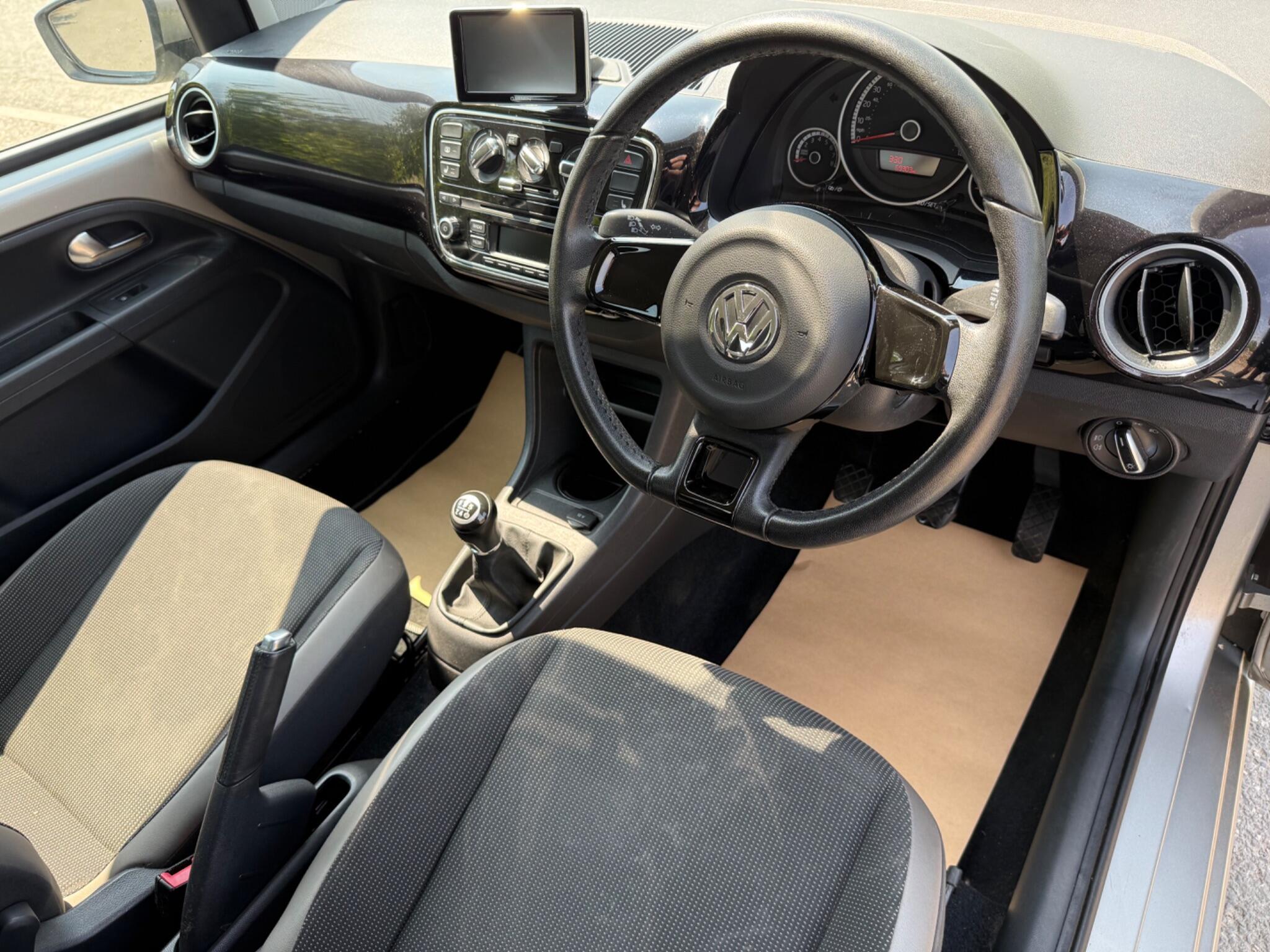 Volkswagen Up