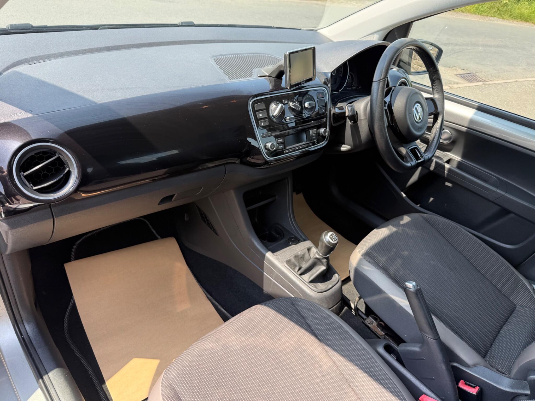 Volkswagen Up