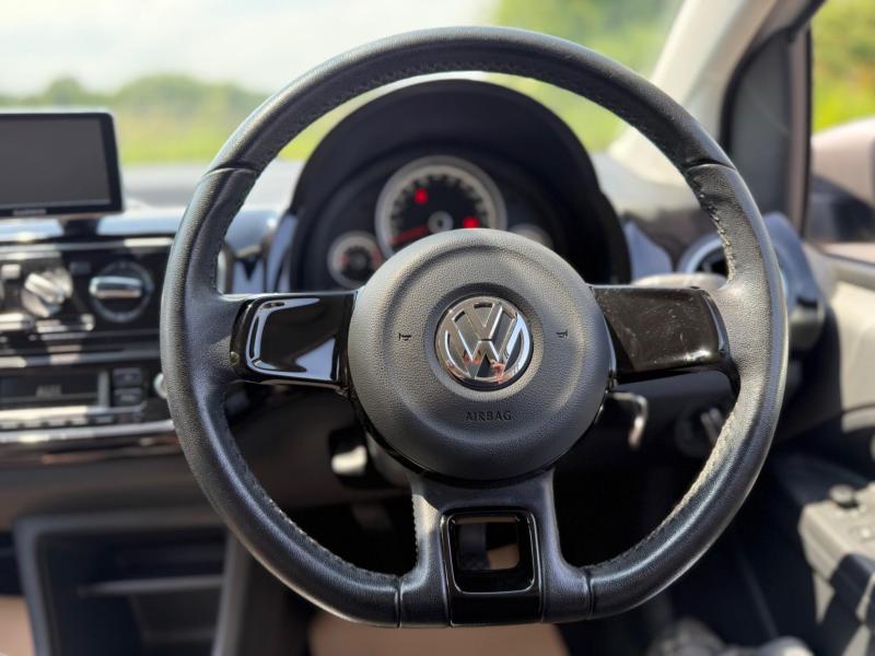 Volkswagen Up