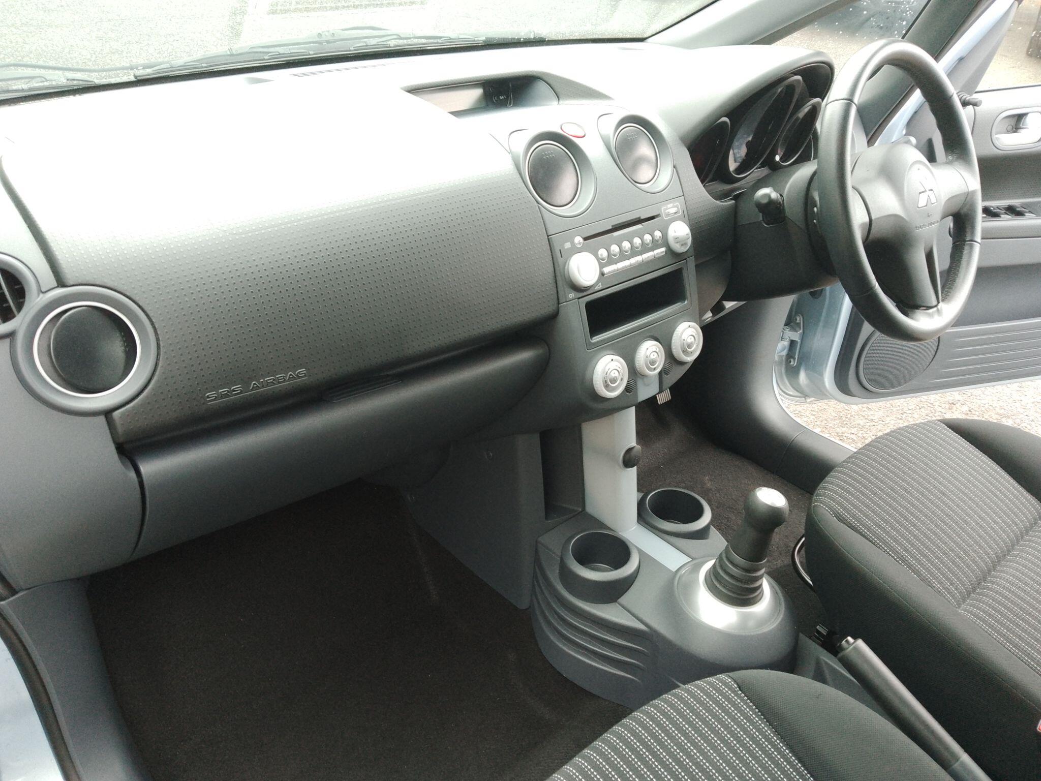 Mitsubishi Colt