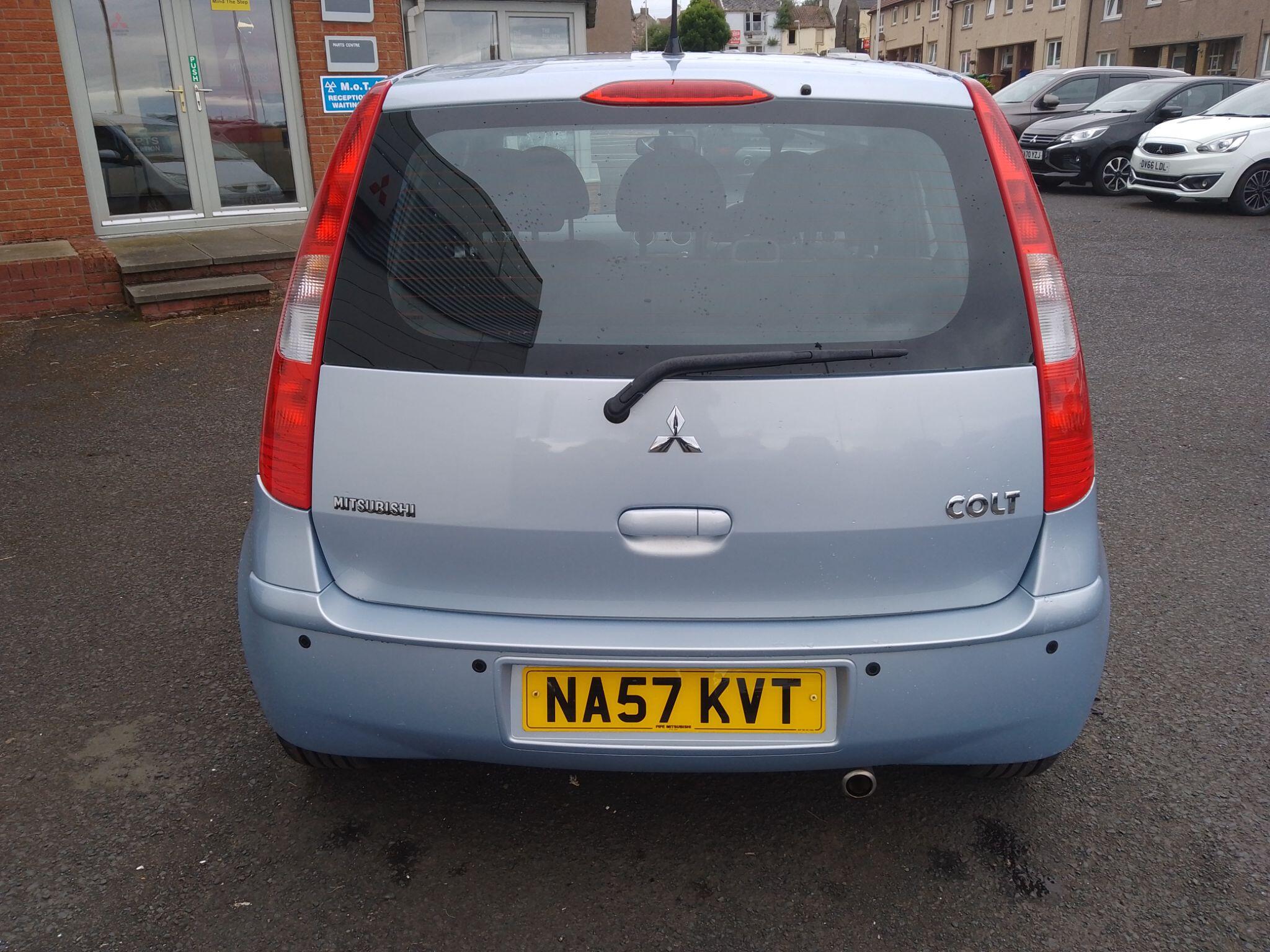 Mitsubishi Colt
