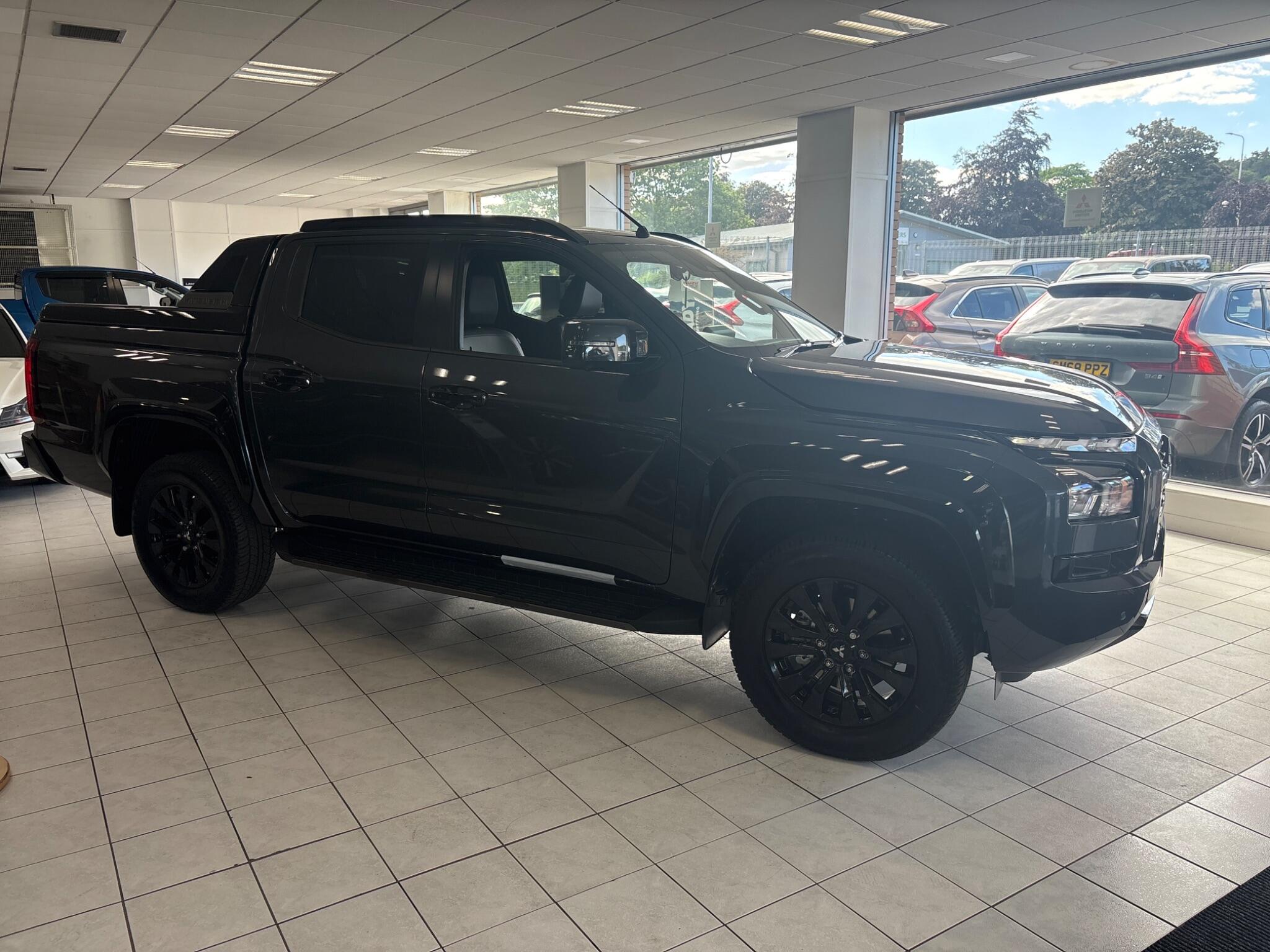 Mitsubishi L200