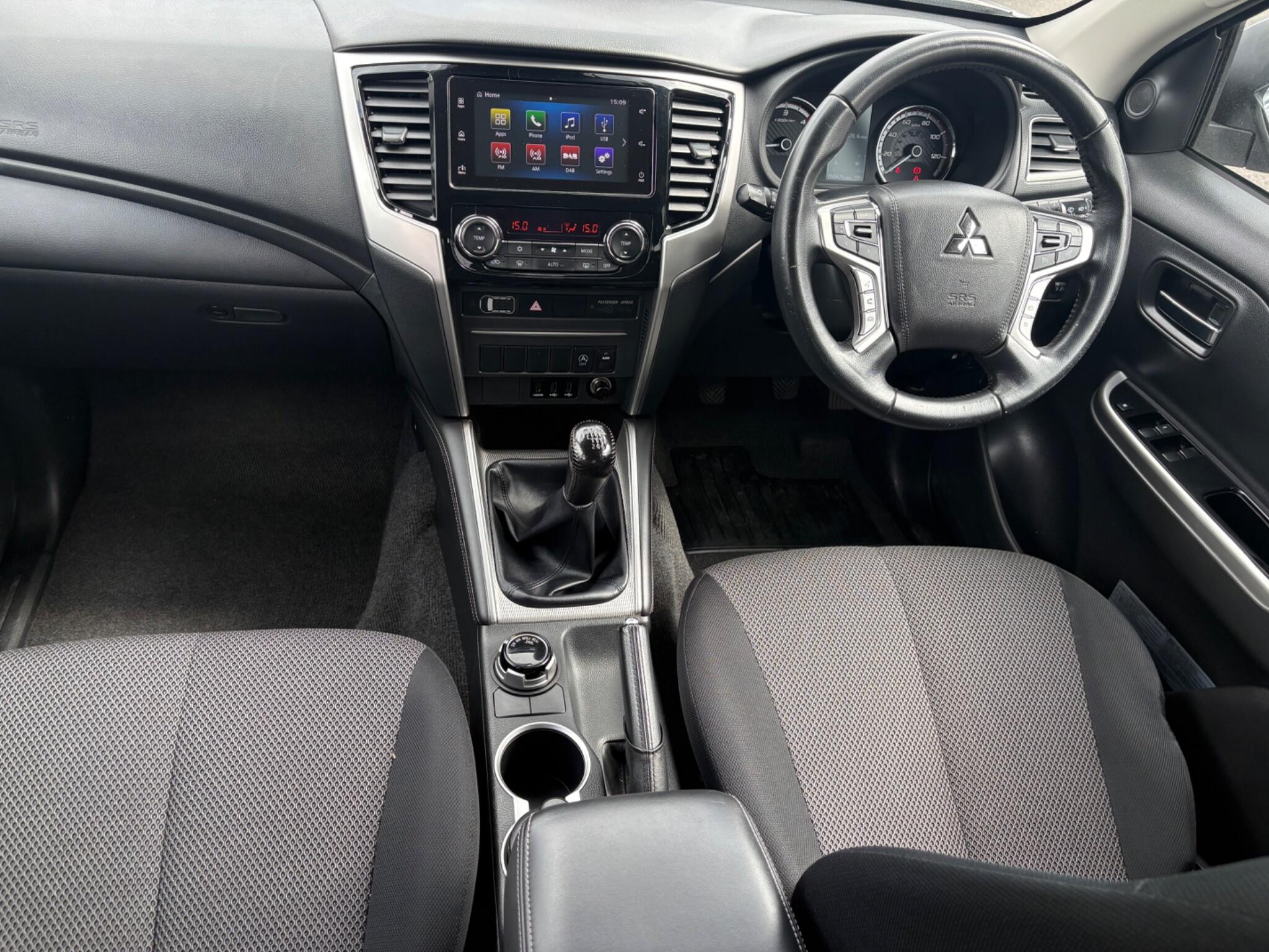 Mitsubishi L200