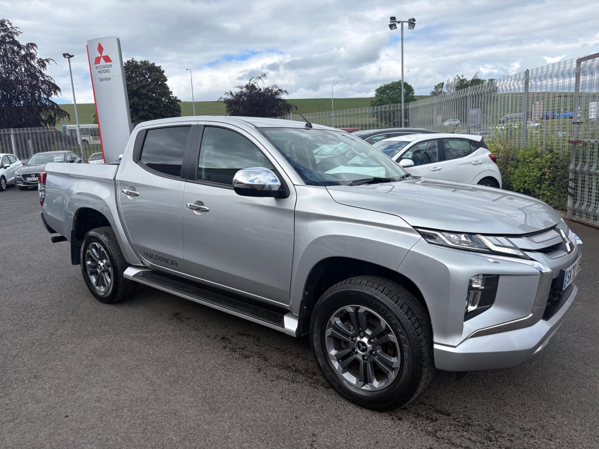 Mitsubishi L200