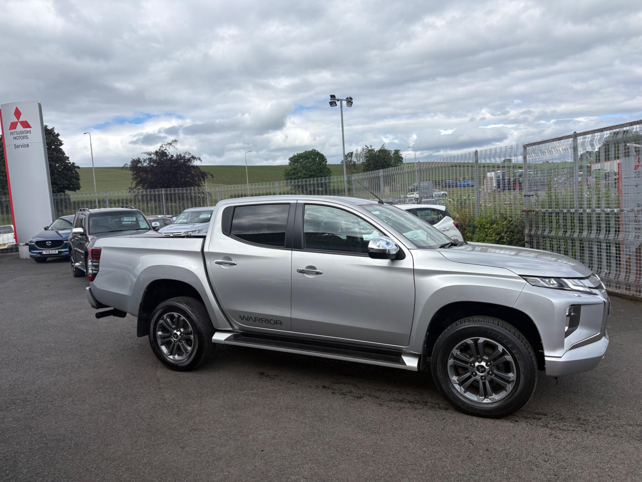 Mitsubishi L200